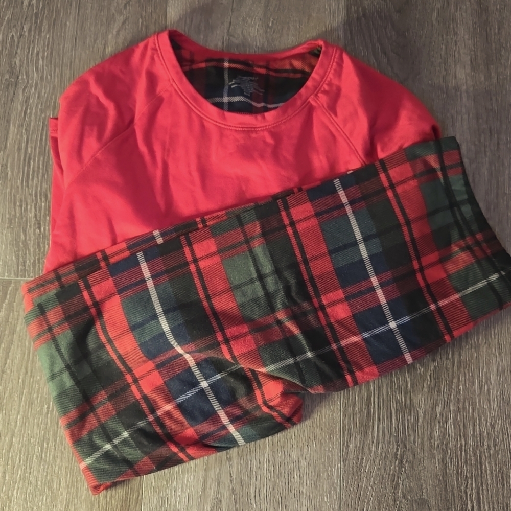 Cuddle Duds pajamas